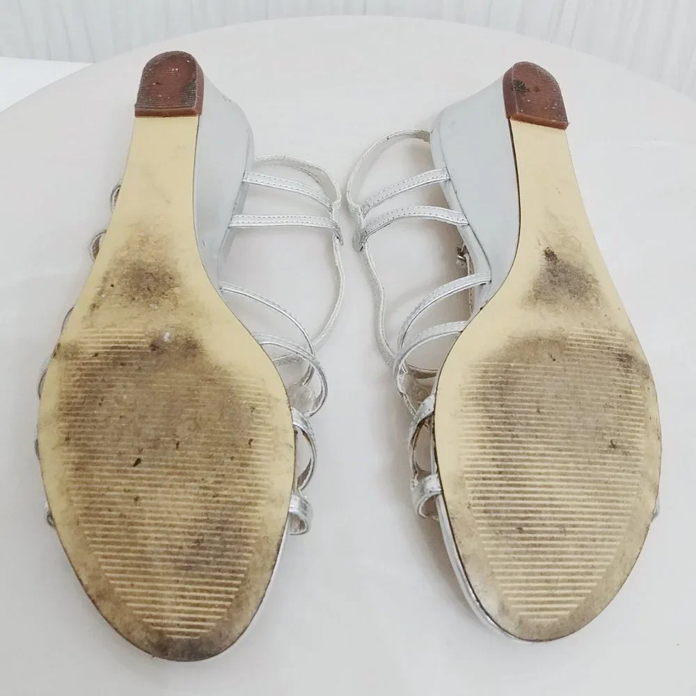 Nina Silver Sandals Size 7.5 - Picture 6 of 6